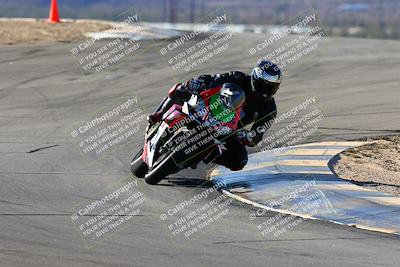 media/Jan-09-2022-SoCal Trackdays (Sun) [[2b1fec8404]]/Turns 9 and 8 (920am)/